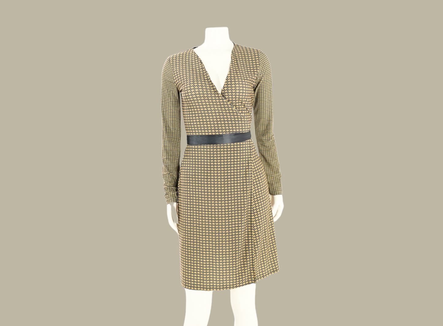 Womens Vantige Dress