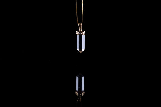 Medium 14k Gold Krýstallos Pendant